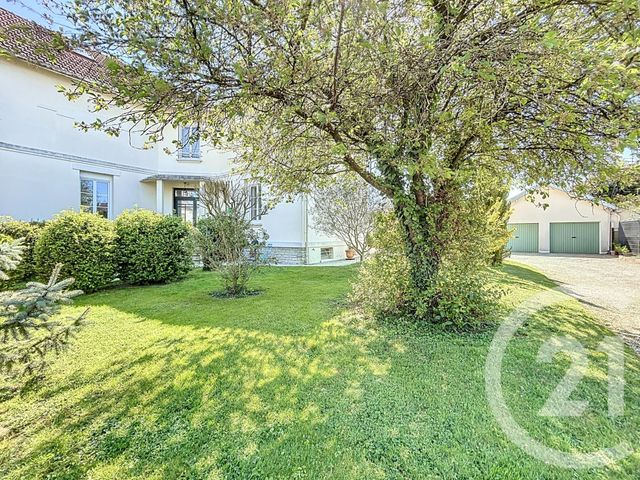 Maison à vendre - 7 pièces - 220 m2 - Troyes - 10 - CHAMPAGNE-ARDENNE