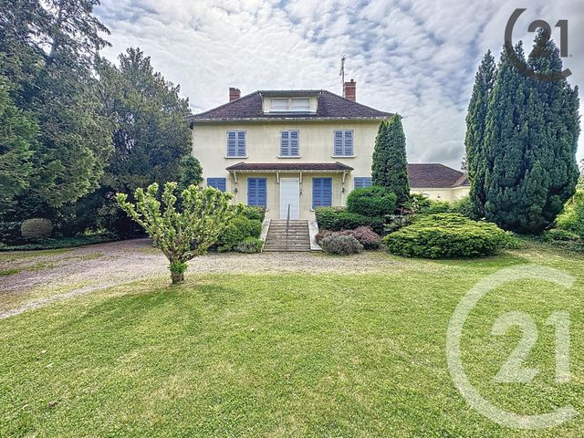 Maison à vendre - 9 pièces - 237,87 m2 - St Julien Les Villas - 10 - CHAMPAGNE-ARDENNE