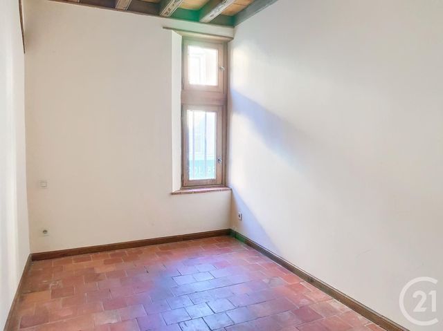 Afficher la photo en grand Appartement T4 à louer - 4 pièces - 110,59 m2 - Troyes - 10 - CHAMPAGNE-ARDENNE