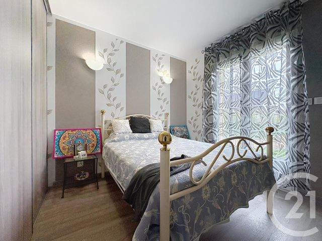 Maison à vendre - 6 pièces - 194 m2 - La Chapelle St Luc - 10 - CHAMPAGNE-ARDENNE