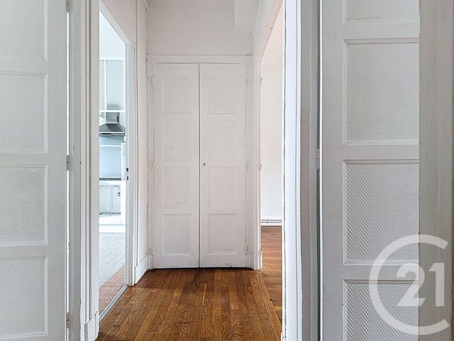 Appartement à louer - 2 pièces - 58 m2 - Troyes - 10 - CHAMPAGNE-ARDENNE