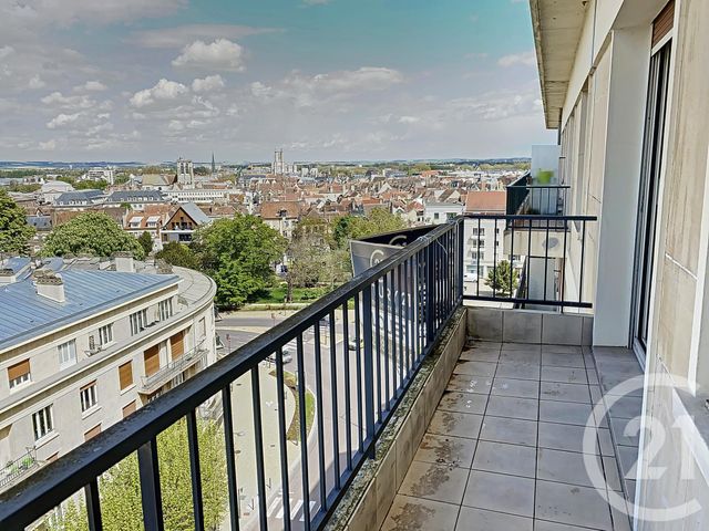 Afficher la photo en grand Appartement F3 à louer - 3 pièces - 65 m2 - Troyes - 10 - CHAMPAGNE-ARDENNE