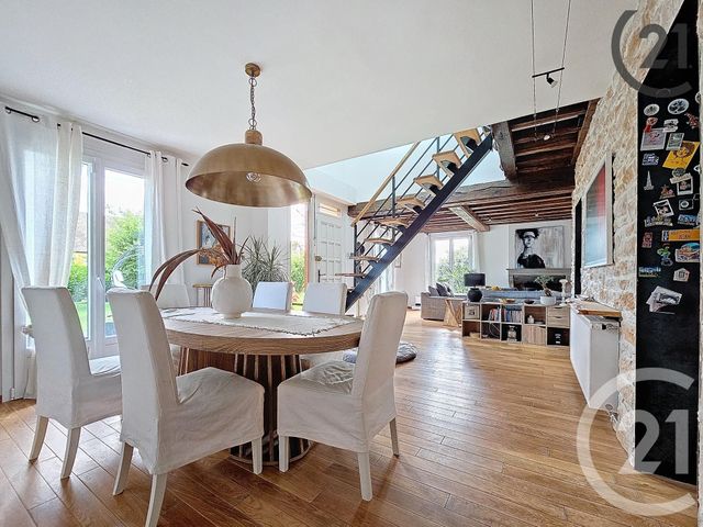 Afficher la photo en grand Maison à louer - 6 pièces - 210 m2 - La Riviere De Corps - 10 - CHAMPAGNE-ARDENNE