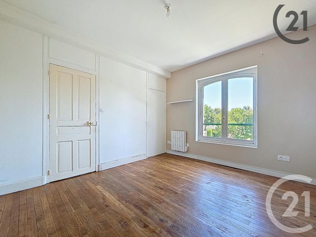 Afficher la photo en grand Appartement F2 à vendre - 2 pièces - 37 m2 - Troyes - 10 - CHAMPAGNE-ARDENNE