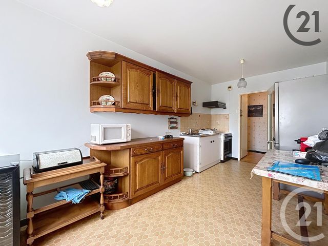 Appartement T4 à vendre - 4 pièces - 77,40 m2 - Troyes - 10 - CHAMPAGNE-ARDENNE