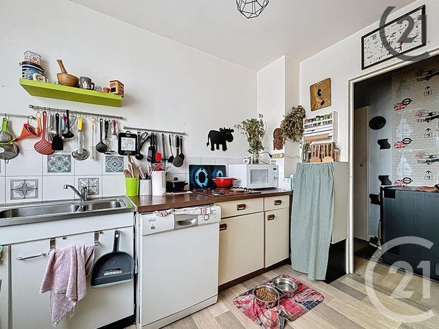 Afficher la photo en grand Appartement T3 à vendre - 3 pièces - 71 m2 - Troyes - 10 - CHAMPAGNE-ARDENNE