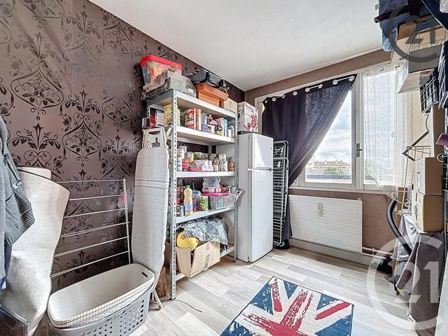 Afficher la photo en grand Appartement T3 à vendre - 3 pièces - 71 m2 - Troyes - 10 - CHAMPAGNE-ARDENNE