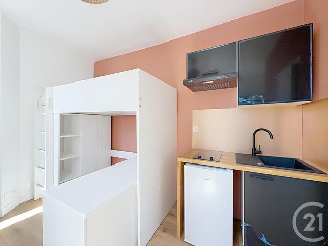Appartement F1 &agrave; louer - 1 pi&egrave;ce - 15 m2 - Troyes - 10 - CHAMPAGNE-ARDENNE