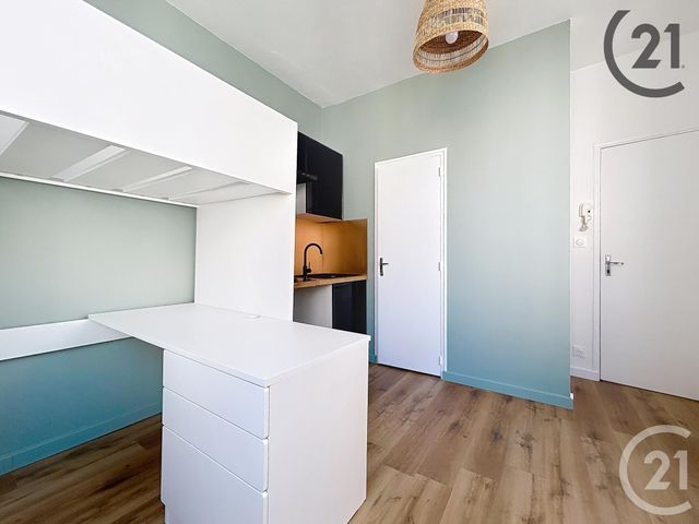 Afficher la photo en grand Appartement F1 à louer - 1 pièce - 15 m2 - Troyes - 10 - CHAMPAGNE-ARDENNE