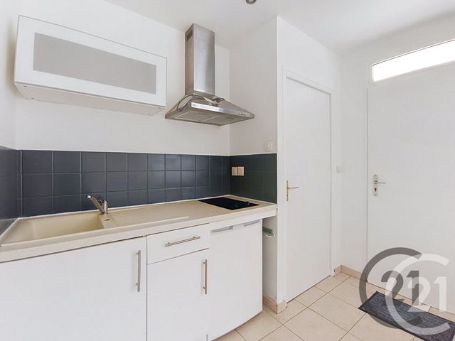 Appartement F1 &agrave; louer - 1 pi&egrave;ce - 17,90 m2 - Troyes - 10 - CHAMPAGNE-ARDENNE