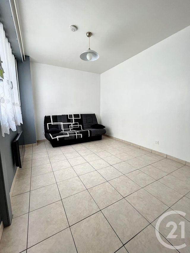 Appartement F1 &agrave; louer - 1 pi&egrave;ce - 17,90 m2 - Troyes - 10 - CHAMPAGNE-ARDENNE