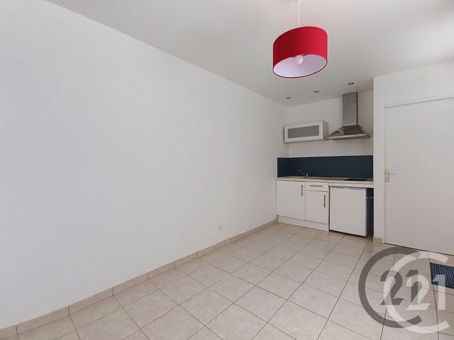 Appartement F1 &agrave; louer - 1 pi&egrave;ce - 17,90 m2 - Troyes - 10 - CHAMPAGNE-ARDENNE