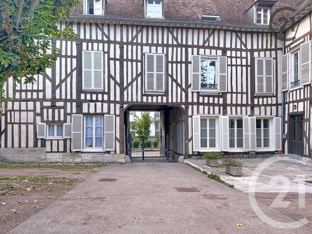 Appartement Studio &agrave; louer - 1 pi&egrave;ce - 27,60 m2 - Troyes - 10 - CHAMPAGNE-ARDENNE