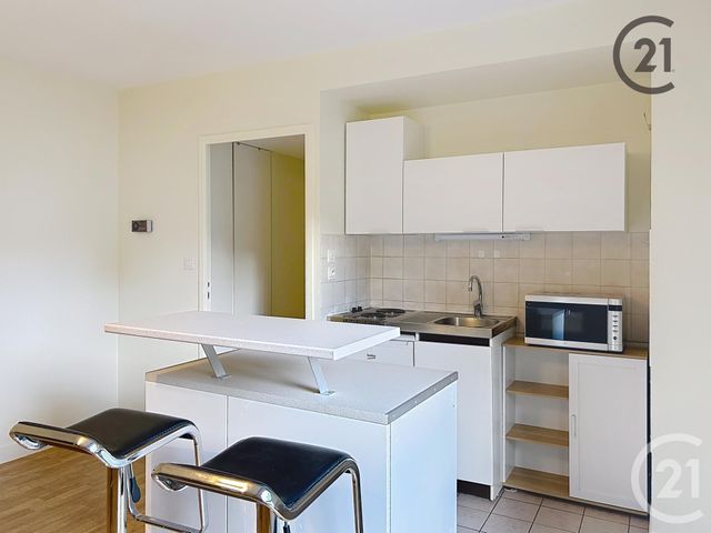 Appartement Studio &agrave; louer - 1 pi&egrave;ce - 27,60 m2 - Troyes - 10 - CHAMPAGNE-ARDENNE