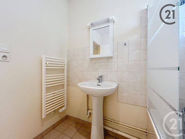 Appartement Studio &agrave; louer - 1 pi&egrave;ce - 27,60 m2 - Troyes - 10 - CHAMPAGNE-ARDENNE