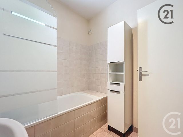 Appartement Studio &agrave; louer - 1 pi&egrave;ce - 27,60 m2 - Troyes - 10 - CHAMPAGNE-ARDENNE