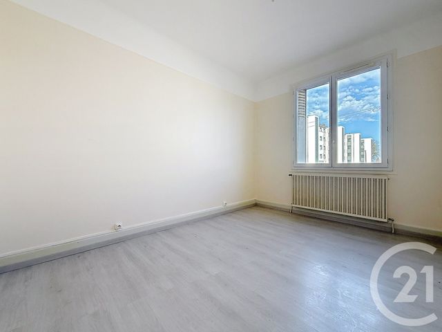 Appartement F4 &agrave; louer - 4 pi&egrave;ces - 67 m2 - Troyes - 10 - CHAMPAGNE-ARDENNE