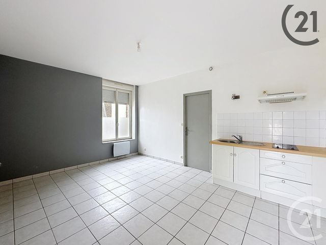 Appartement F2 à vendre - 2 pièces - 29 m2 - Ste Savine - 10 - CHAMPAGNE-ARDENNE