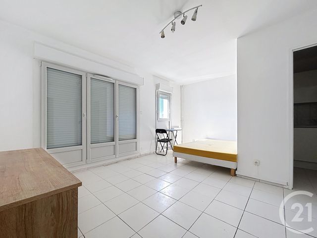Appartement F1 à louer - 1 pièce - 26,76 m2 - St Julien Les Villas - 10 - CHAMPAGNE-ARDENNE