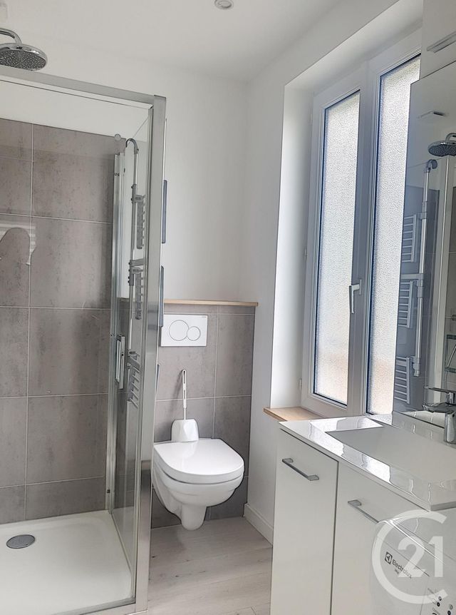 Afficher la photo en grand Appartement F2 à louer - 2 pièces - 37,50 m2 - Troyes - 10 - CHAMPAGNE-ARDENNE