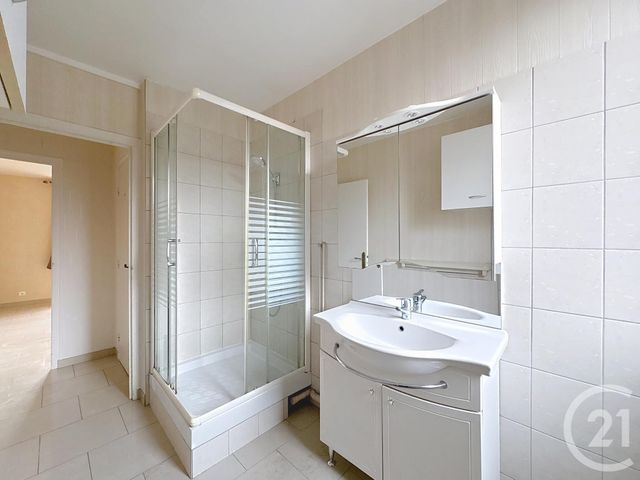 Appartement T3 &agrave; louer - 3 pi&egrave;ces - 57 m2 - Troyes - 10 - CHAMPAGNE-ARDENNE