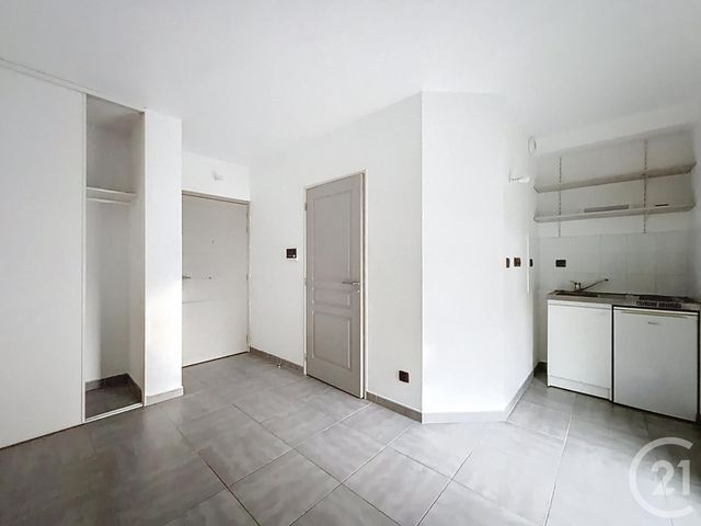 Appartement F1 &agrave; louer - 1 pi&egrave;ce - 18 m2 - Troyes - 10 - CHAMPAGNE-ARDENNE