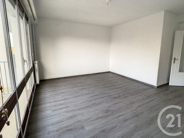 Appartement F3 à louer - 3 pièces - 76,29 m2 - Troyes - 10 - CHAMPAGNE-ARDENNE