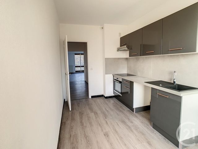 Appartement F3 à louer - 3 pièces - 76,29 m2 - Troyes - 10 - CHAMPAGNE-ARDENNE