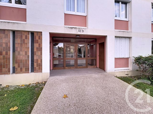 Afficher la photo en grand Appartement F1 à louer - 1 pièce - 26,90 m2 - Troyes - 10 - CHAMPAGNE-ARDENNE
