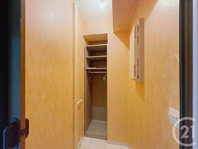 Afficher la photo en grand Appartement F1 à louer - 1 pièce - 26,90 m2 - Troyes - 10 - CHAMPAGNE-ARDENNE