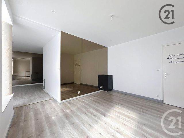 Afficher la photo en grand Appartement à vendre - 8 pièces - 150,86 m2 - Troyes - 10 - CHAMPAGNE-ARDENNE