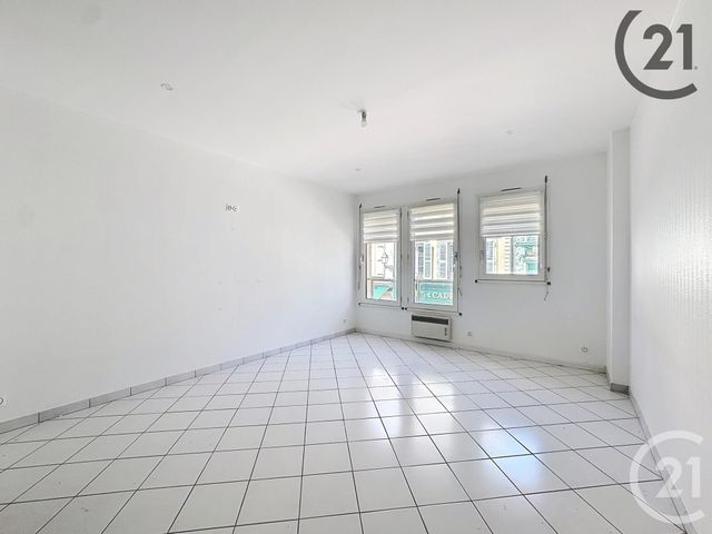 Afficher la photo en grand Appartement à vendre - 8 pièces - 150,86 m2 - Troyes - 10 - CHAMPAGNE-ARDENNE