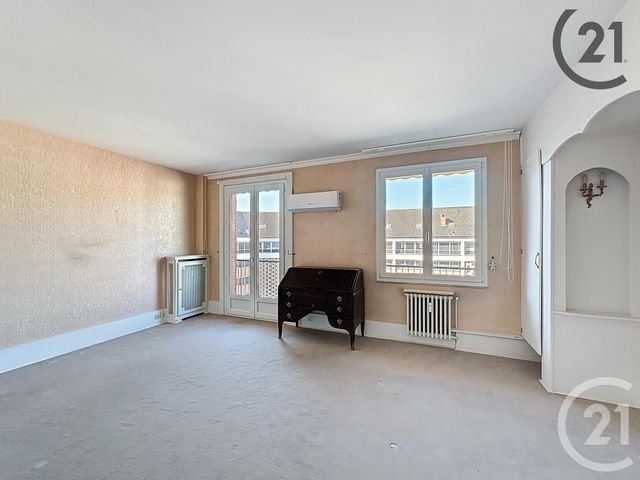 Afficher la photo en grand Appartement T5 à vendre - 5 pièces - 105,12 m2 - Troyes - 10 - CHAMPAGNE-ARDENNE
