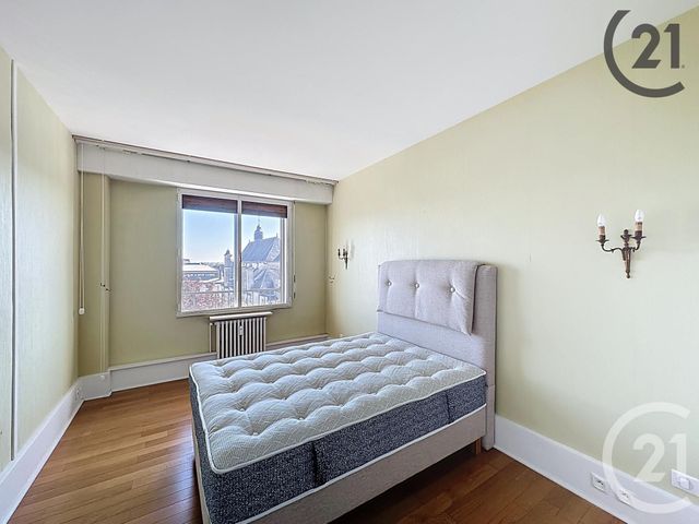 Afficher la photo en grand Appartement T5 à vendre - 5 pièces - 105,12 m2 - Troyes - 10 - CHAMPAGNE-ARDENNE