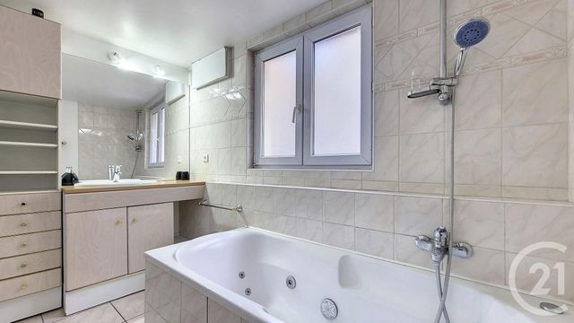 Afficher la photo en grand Appartement F6 à vendre - 6 pièces - 134 m2 - Troyes - 10 - CHAMPAGNE-ARDENNE