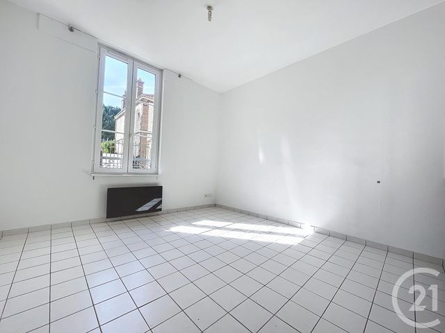 Appartement T2 à louer - 2 pièces - 27 m2 - Ste Savine - 10 - CHAMPAGNE-ARDENNE