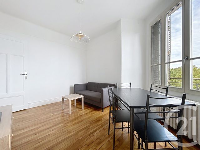 Afficher la photo en grand Appartement F4 à louer - 4 pièces - 63,49 m2 - Troyes - 10 - CHAMPAGNE-ARDENNE