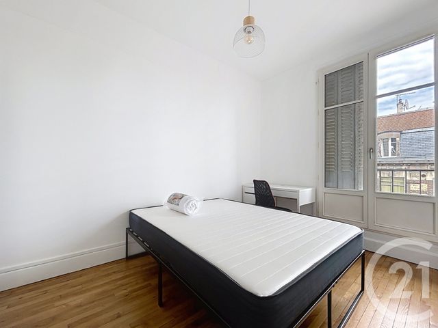 Afficher la photo en grand Appartement F4 à louer - 4 pièces - 63,49 m2 - Troyes - 10 - CHAMPAGNE-ARDENNE