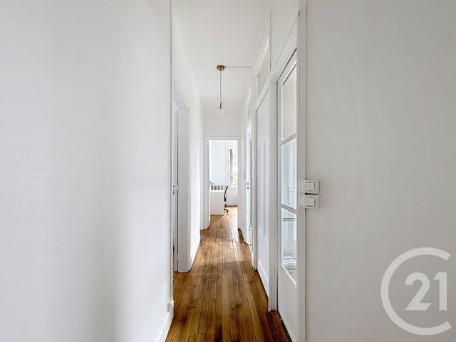 Afficher la photo en grand Appartement F4 à louer - 4 pièces - 63,49 m2 - Troyes - 10 - CHAMPAGNE-ARDENNE