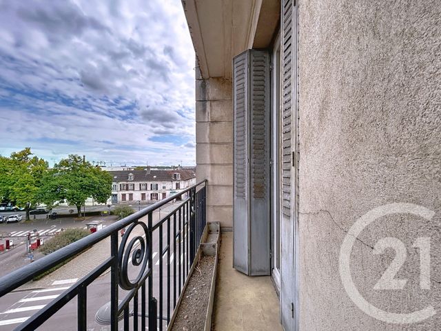 Afficher la photo en grand Appartement F4 à louer - 4 pièces - 63,49 m2 - Troyes - 10 - CHAMPAGNE-ARDENNE