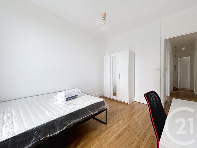 Afficher la photo en grand Appartement F4 à louer - 4 pièces - 63,49 m2 - Troyes - 10 - CHAMPAGNE-ARDENNE