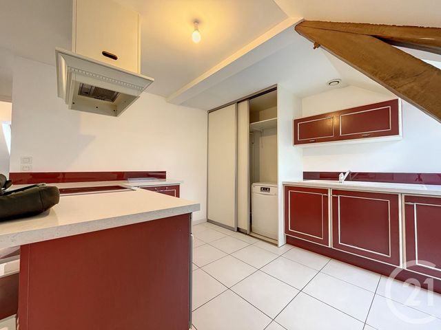 Afficher la photo en grand Appartement F4 à louer - 4 pièces - 63 m2 - Troyes - 10 - CHAMPAGNE-ARDENNE