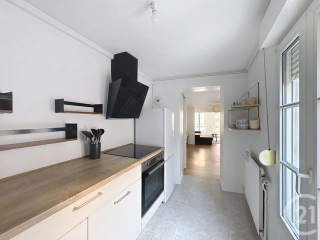 Afficher la photo en grand Appartement T4 à louer - 3 pièces - 73,60 m2 - Troyes - 10 - CHAMPAGNE-ARDENNE