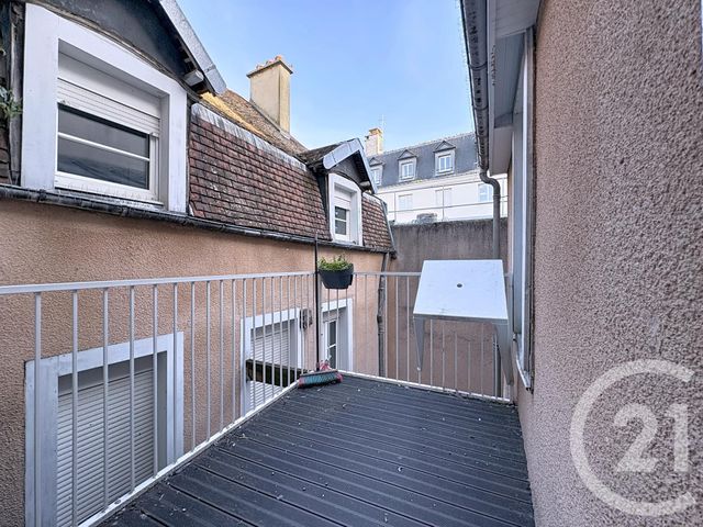 Afficher la photo en grand Appartement T4 à louer - 3 pièces - 73,60 m2 - Troyes - 10 - CHAMPAGNE-ARDENNE
