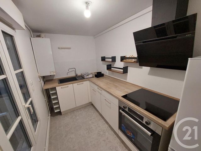 Appartement T4 à louer - 3 pièces - 73,60 m2 - Troyes - 10 - CHAMPAGNE-ARDENNE