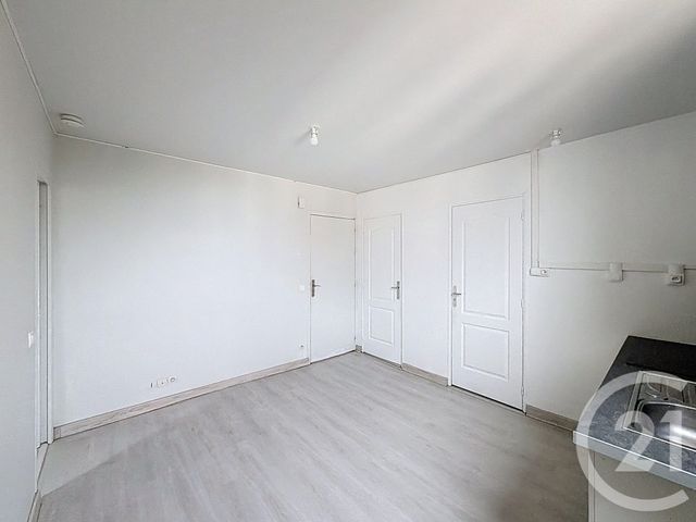 Appartement à louer - 2 pièces - 24 m2 - Troyes - 10 - CHAMPAGNE-ARDENNE