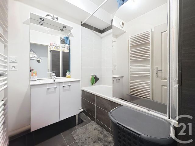 Appartement &agrave; vendre - 3 pi&egrave;ces - 61,76 m2 - Troyes - 10 - CHAMPAGNE-ARDENNE