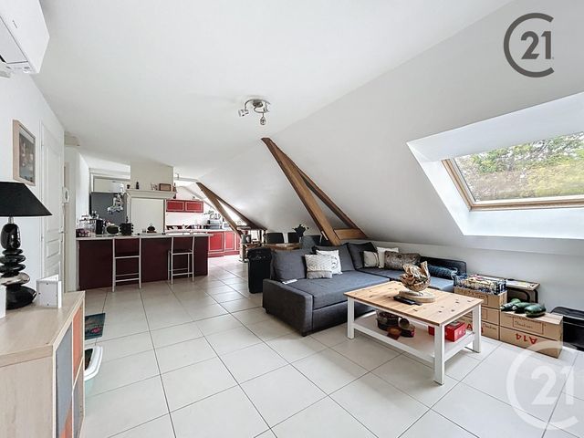 Afficher la photo en grand Appartement à vendre - 5 pièces - 63,35 m2 - Troyes - 10 - CHAMPAGNE-ARDENNE