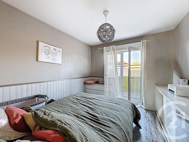 Afficher la photo en grand Appartement F3 à vendre - 3 pièces - 62 m2 - St Parres Aux Tertres - 10 - CHAMPAGNE-ARDENNE