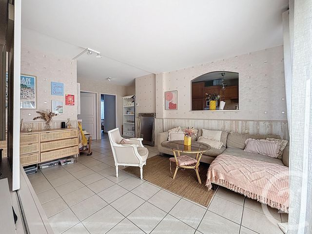 Afficher la photo en grand Appartement F3 à vendre - 3 pièces - 62 m2 - St Parres Aux Tertres - 10 - CHAMPAGNE-ARDENNE